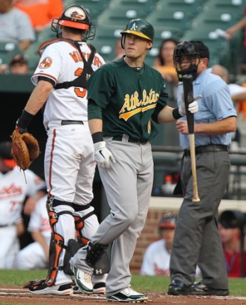 Oakland Athletics first baseman Daric Barton (10)